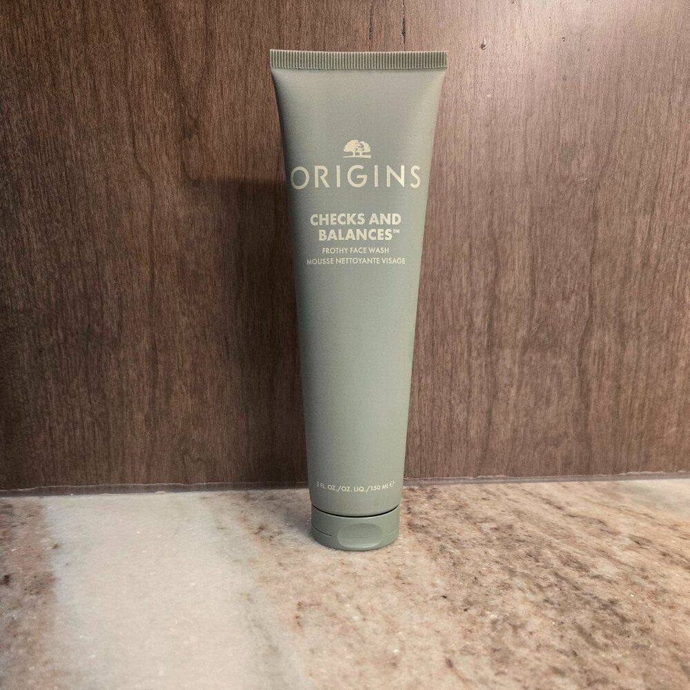 ORIGINS Checks and Balances Frothy face wash